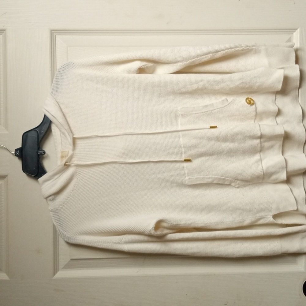 Hooded sweater